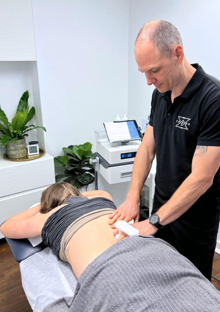 TECAR therapy physiotherapy treatment in West End Brisbane improving circulation and reducing pain